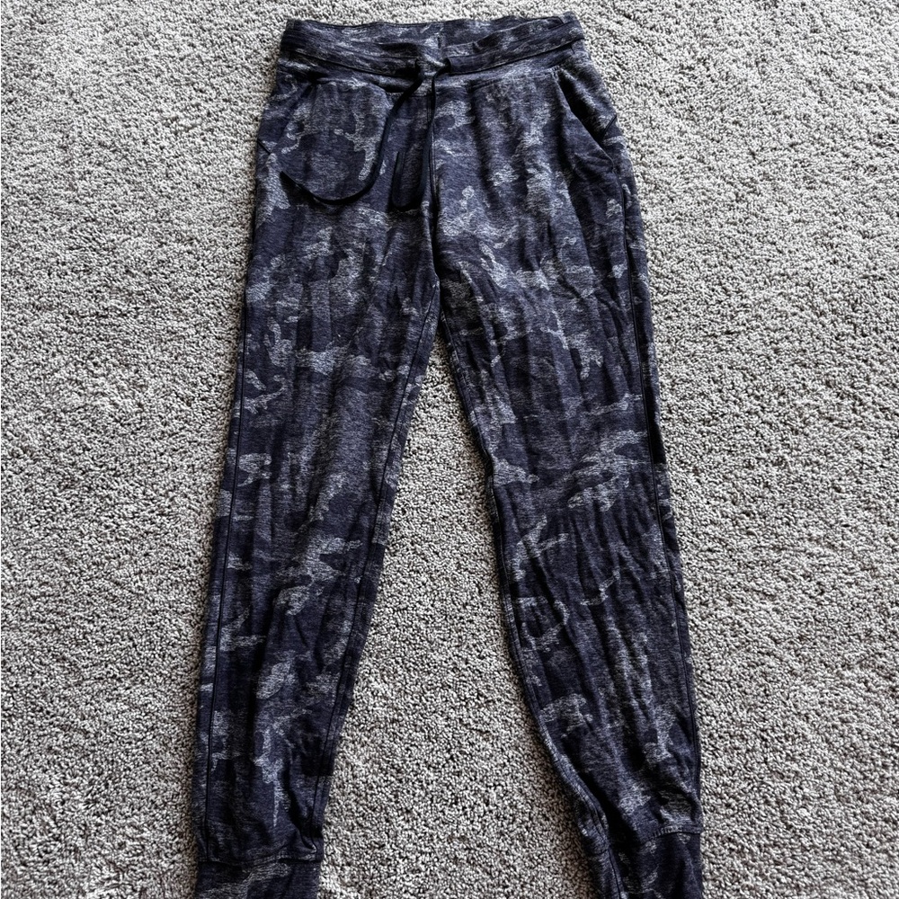 Lululemon Sweats
